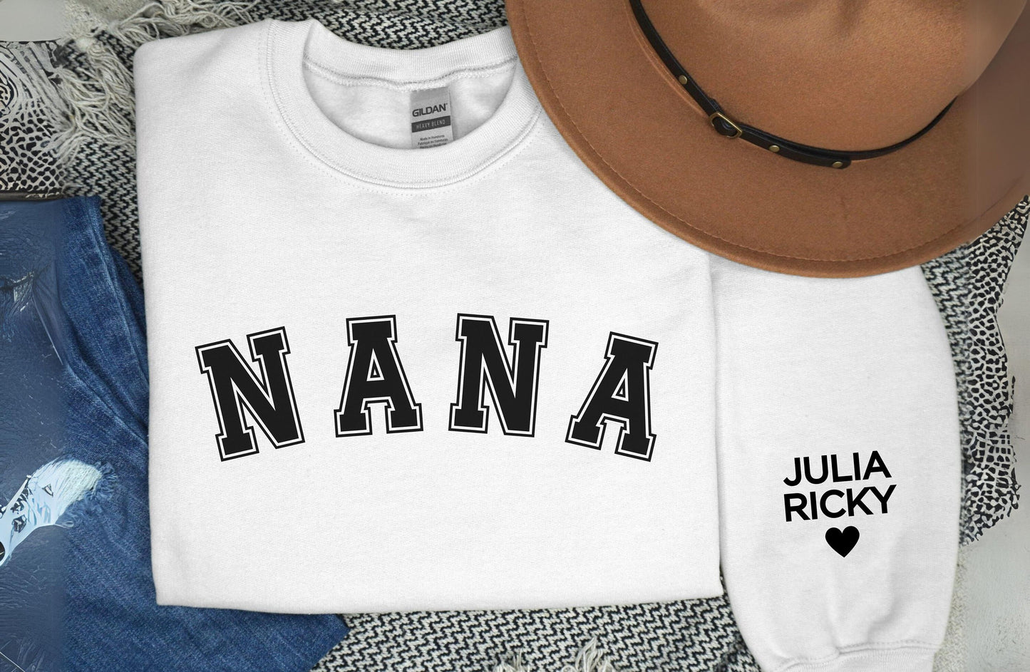 Personalized Nana Sweatshirt with Grandchildren Names on Sleeve, Mothers Day Gift, Birthday Gift Mom, Minimalist Nana Sweater, Nana Shirt